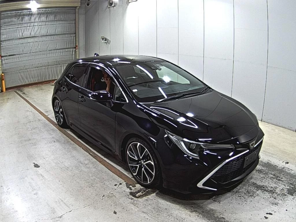 Toyota Corolla Hatchback NRE214H 2019